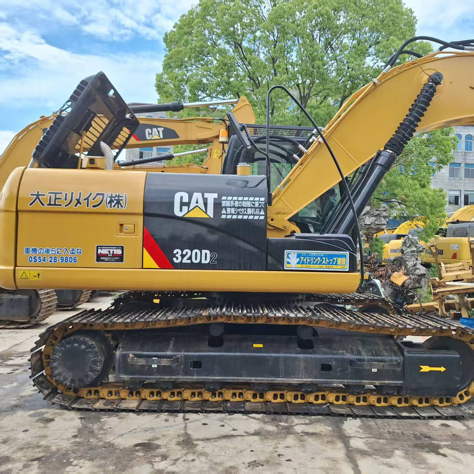 CAT 320D2 Excavator - Pelle sur chenille: photos 5 CAT 320D2 Excavator - Pelle sur chenille: photos 5