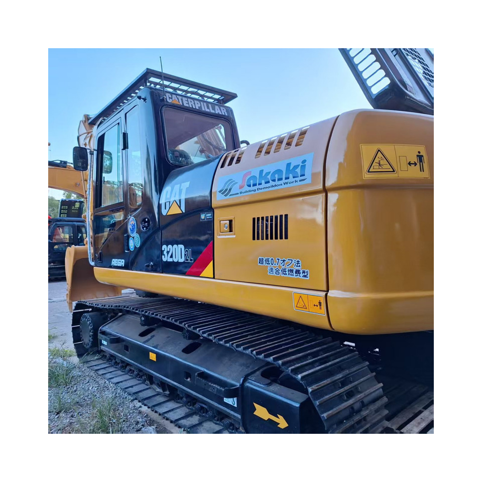 CAT 320D2L Excavator - Pelle sur chenille: photos 1 CAT 320D2L Excavator - Pelle sur chenille: photos 1