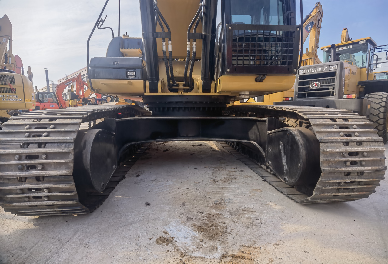 CAT 330D2L Excavator - Pelle sur chenille: photos 4 CAT 330D2L Excavator - Pelle sur chenille: photos 4