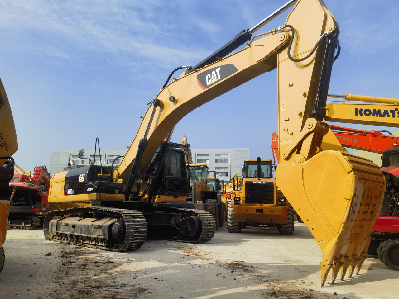 CAT 330D2L Excavator - Pelle sur chenille: photos 3 CAT 330D2L Excavator - Pelle sur chenille: photos 3