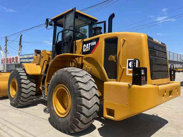 CAT 950H - Chargeuse sur pneus: photos 3 CAT 950H - Chargeuse sur pneus: photos 3