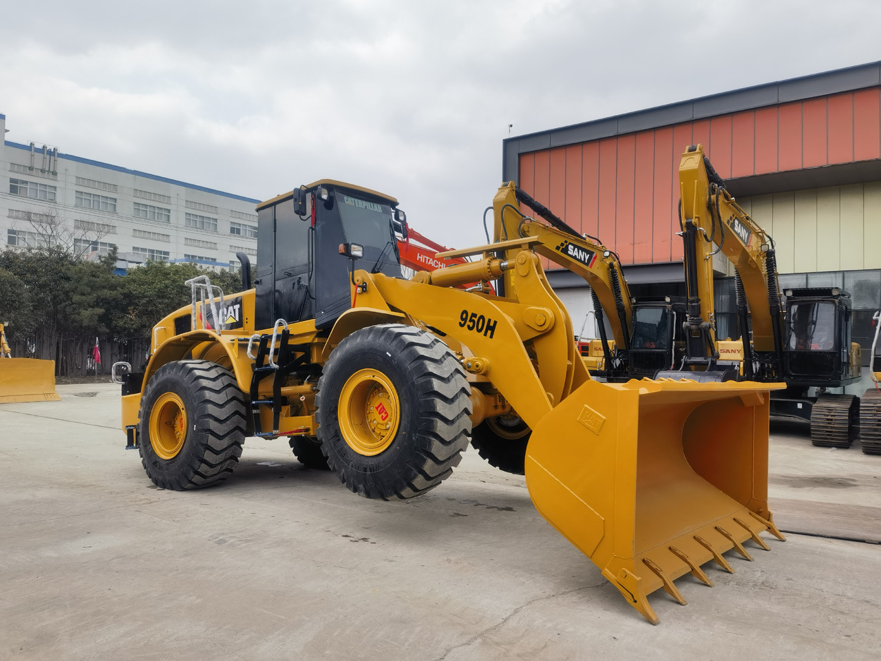 CAT 950H Wheel Loader - Chargeuse sur pneus: photos 3 CAT 950H Wheel Loader - Chargeuse sur pneus: photos 3