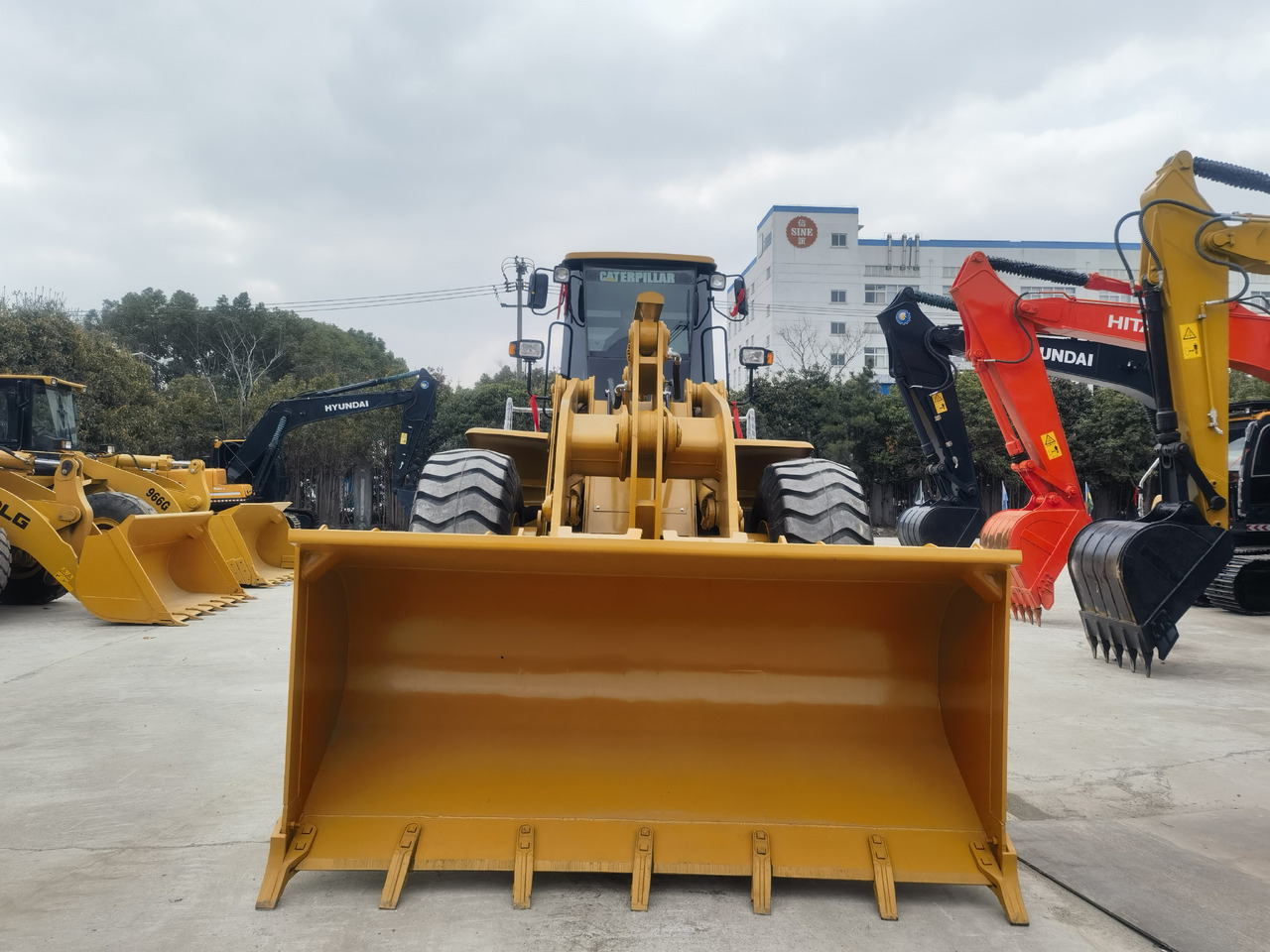 CAT 950H Wheel Loader - Chargeuse sur pneus: photos 4 CAT 950H Wheel Loader - Chargeuse sur pneus: photos 4