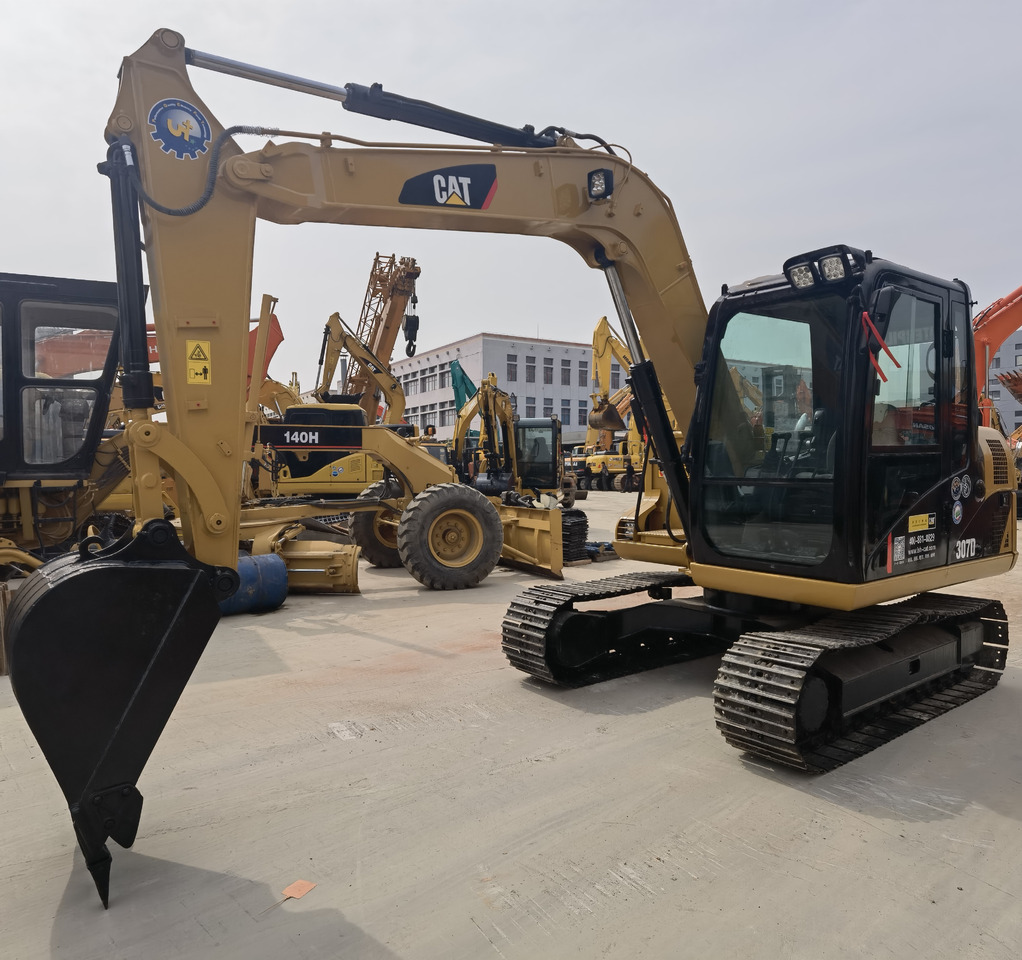 CATERPILLAR 307D - Pelle sur chenille: photos 2 CATERPILLAR 307D - Pelle sur chenille: photos 2