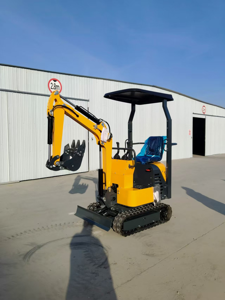 CHINA Mini digger 1 ton excavator - Mini pelle: photos 1 CHINA Mini digger 1 ton excavator - Mini pelle: photos 1