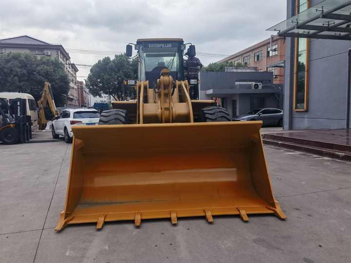Cheap Sale Used Cat wheel loader Caterpillar 966h Front Wheel Loaders for sale - Chargeuse sur pneus: photos 3 Cheap Sale Used Cat wheel loader Caterpillar 966h Front Wheel Loaders for sale - Chargeuse sur pneus: photos 3