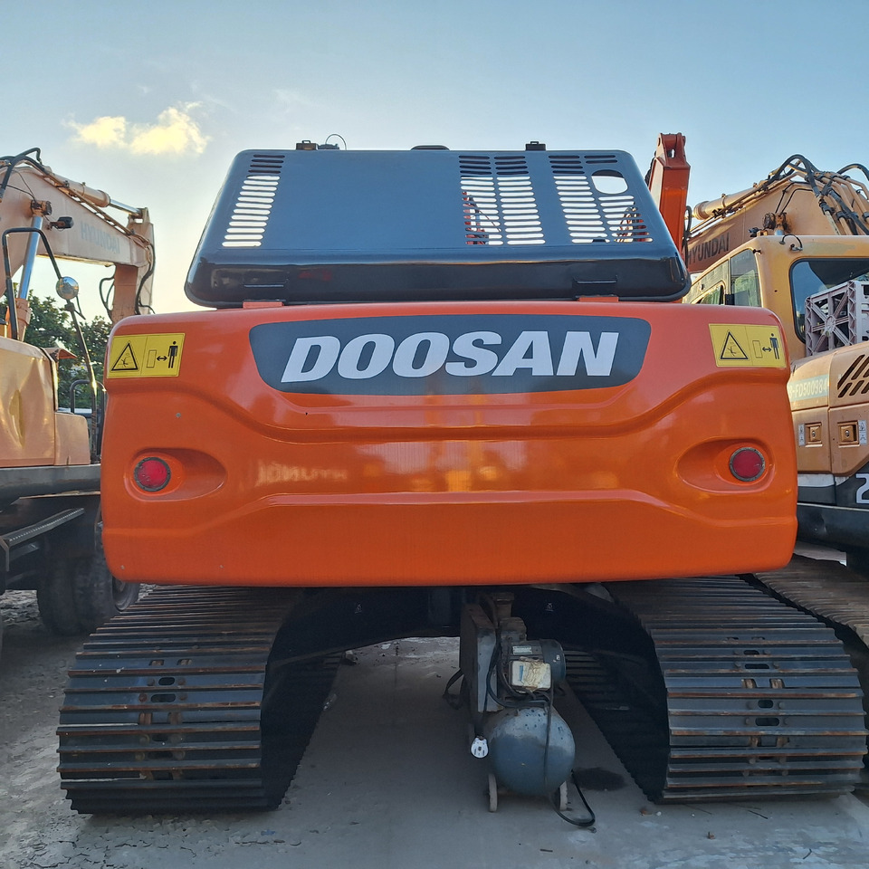 Doosan DX300LC-9C  Crawler Excavator - Pelle sur chenille: photos 3 Doosan DX300LC-9C  Crawler Excavator - Pelle sur chenille: photos 3