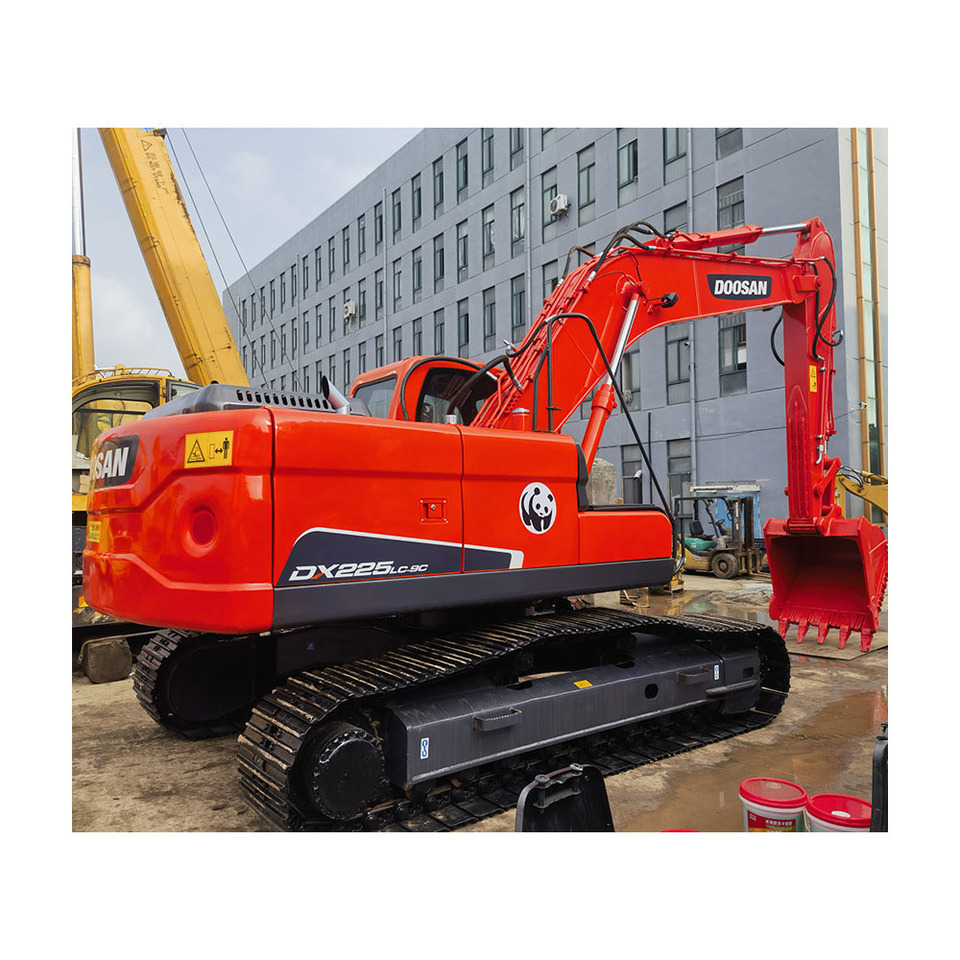 Doosan Dx225 Crawler Excavator - Pelle sur chenille: photos 1 Doosan Dx225 Crawler Excavator - Pelle sur chenille: photos 1