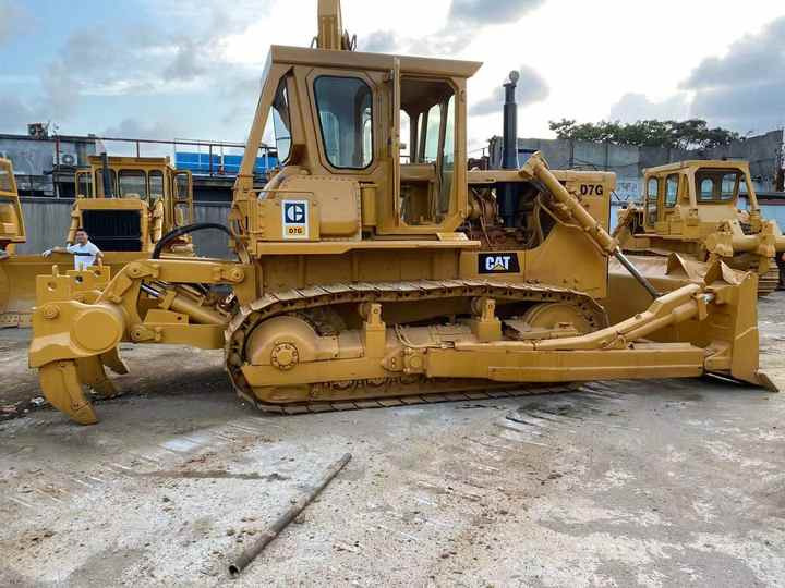 Good Condition Used CAT D7G Bulldozer Medium Caterpillar Crawler Construction Equipment on stock - Bulldozer: photos 5 Good Condition Used CAT D7G Bulldozer Medium Caterpillar Crawler Construction Equipment on stock - Bulldozer: photos 5