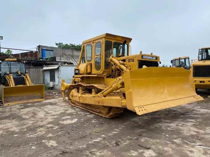 High Performance and Excellent Condition Used CAT D7G Crawler Bulldozer Original Caterpillar for sale in stock - Bulldozer: photos 2 High Performance and Excellent Condition Used CAT D7G Crawler Bulldozer Original Caterpillar for sale in stock - Bulldozer: photos 2