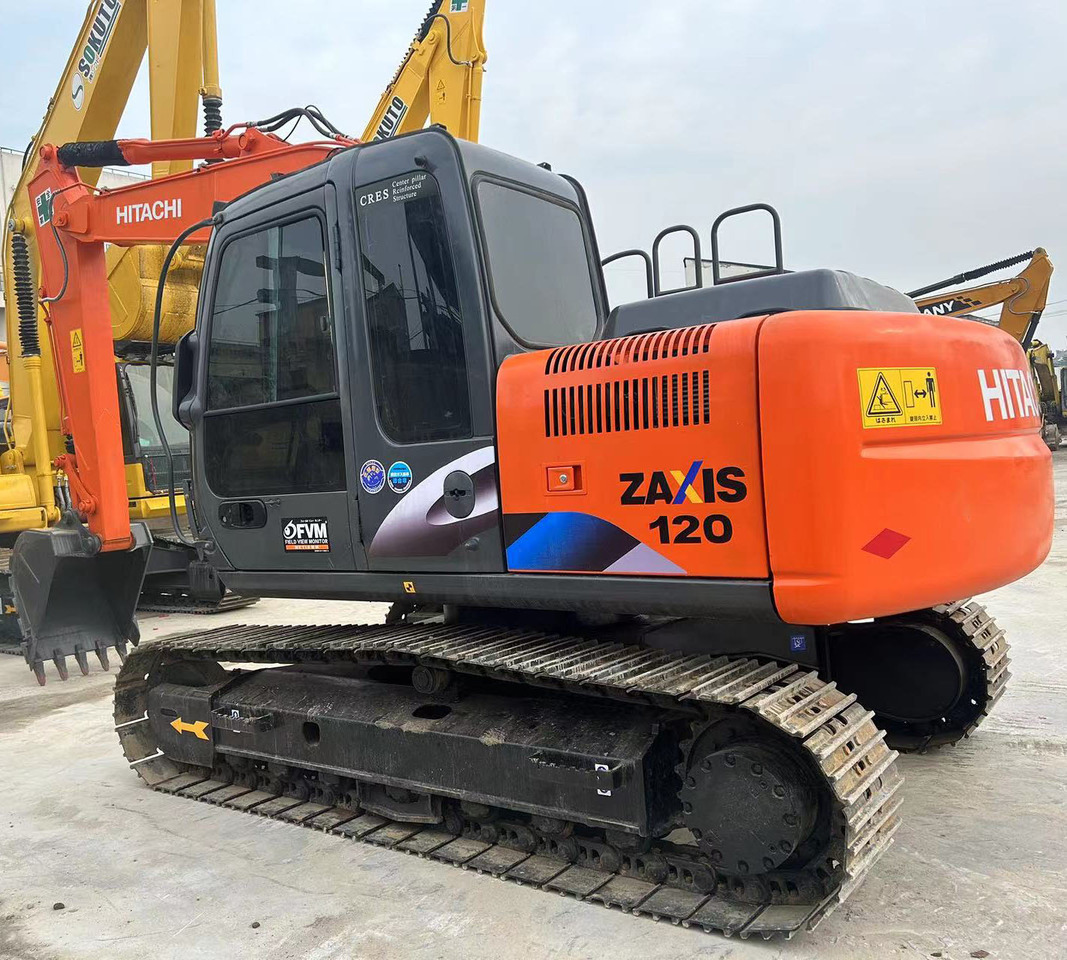 Hitachi ZX120-6 Excavator - Pelle sur chenille: photos 4 Hitachi ZX120-6 Excavator - Pelle sur chenille: photos 4