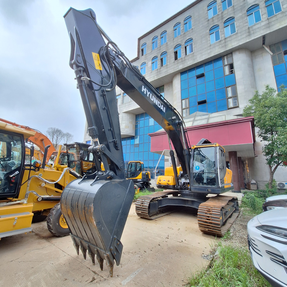 Hyundai 220LC-9S Excavator - Pelle sur chenille: photos 2 Hyundai 220LC-9S Excavator - Pelle sur chenille: photos 2