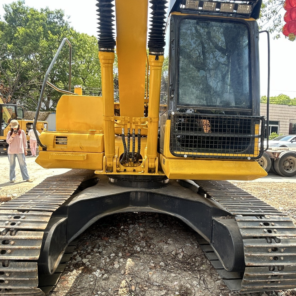 Komatsu PC130 Excavator - Pelle sur chenille: photos 2 Komatsu PC130 Excavator - Pelle sur chenille: photos 2