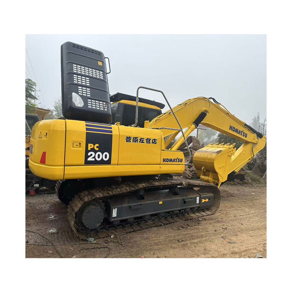 Komatsu PC200-7 excavator - Pelle sur chenille: photos 1 Komatsu PC200-7 excavator - Pelle sur chenille: photos 1