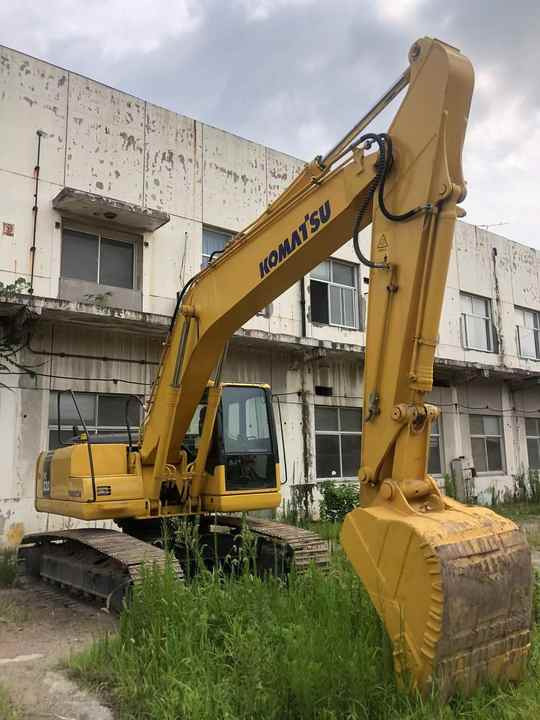 Komatsu PC220-7 Excavator - Pelle sur chenille: photos 5 Komatsu PC220-7 Excavator - Pelle sur chenille: photos 5