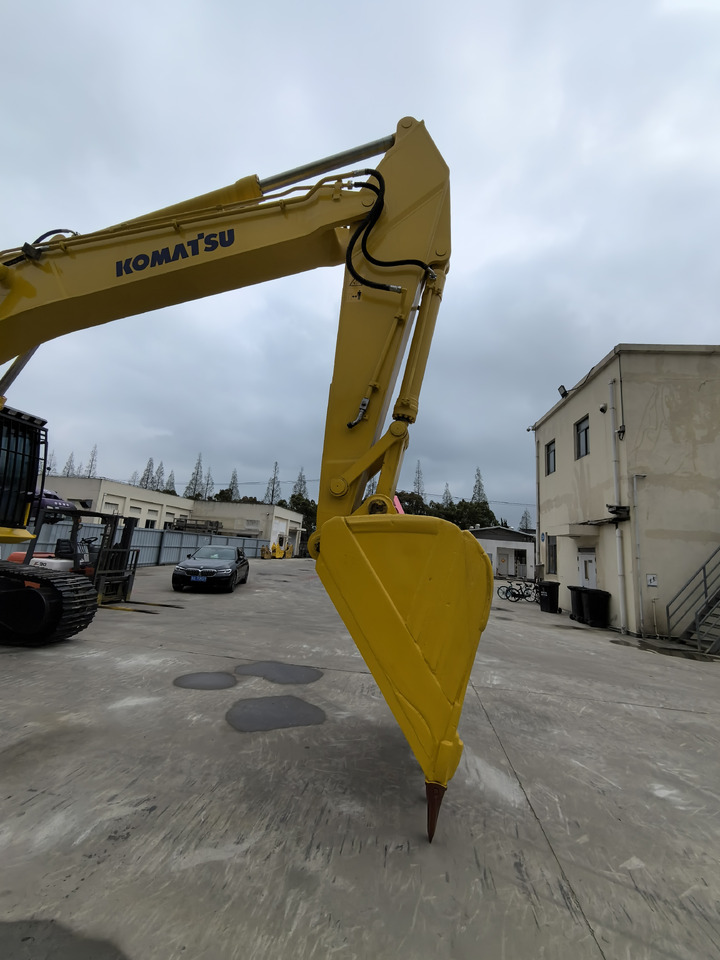 Komatsu PC400-8 excavator - Pelle sur chenille: photos 5 Komatsu PC400-8 excavator - Pelle sur chenille: photos 5