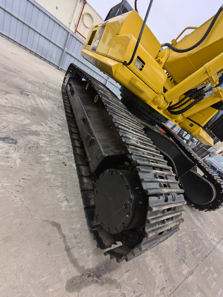 Komatsu PC400-8 excavator - Pelle sur chenille: photos 3 Komatsu PC400-8 excavator - Pelle sur chenille: photos 3