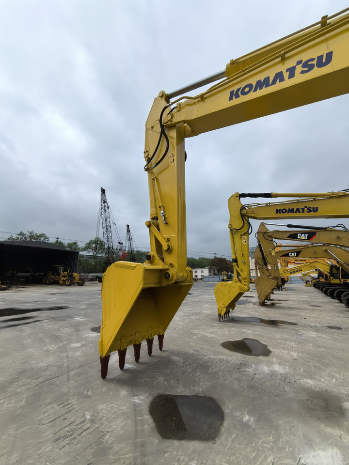 Komatsu PC400-8 excavator - Pelle sur chenille: photos 4 Komatsu PC400-8 excavator - Pelle sur chenille: photos 4