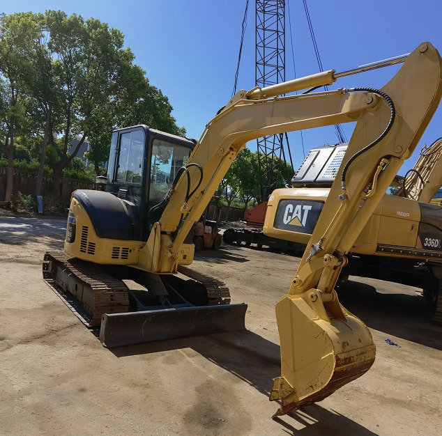 Komatsu PC55MR - Mini pelle: photos 4 Komatsu PC55MR - Mini pelle: photos 4