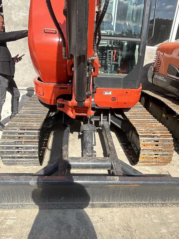 Kubota KX165 excavator - Mini pelle: photos 1 Kubota KX165 excavator - Mini pelle: photos 1