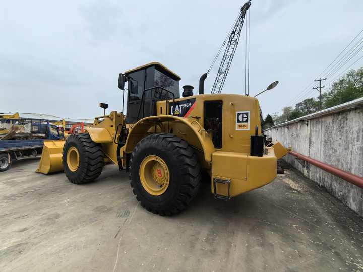 Mini Wheel Loader With Automatic Caterpillar 966H Engine High Operating Efficiency cat966H for sale - Chargeuse sur pneus: photos 4 Mini Wheel Loader With Automatic Caterpillar 966H Engine High Operating Efficiency cat966H for sale - Chargeuse sur pneus: photos 4
