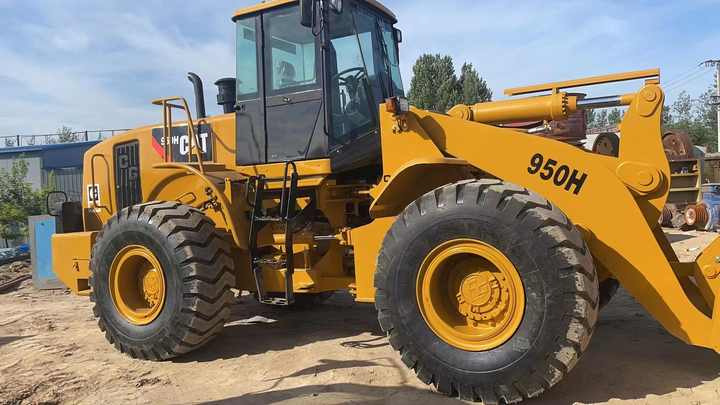 Original Japan Nearly new Used CAT/catapillar second hand 950H loader for sale - Chargeuse sur pneus: photos 2 Original Japan Nearly new Used CAT/catapillar second hand 950H loader for sale - Chargeuse sur pneus: photos 2