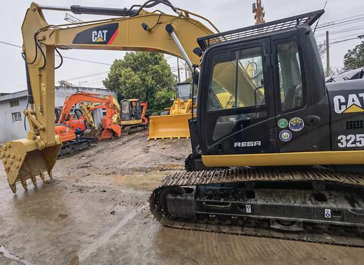 Second Hand caterpillar 325DL CAT 325D excavator secondhand excavator 325d in stock - Pelle sur chenille: photos 5 Second Hand caterpillar 325DL CAT 325D excavator secondhand excavator 325d in stock - Pelle sur chenille: photos 5