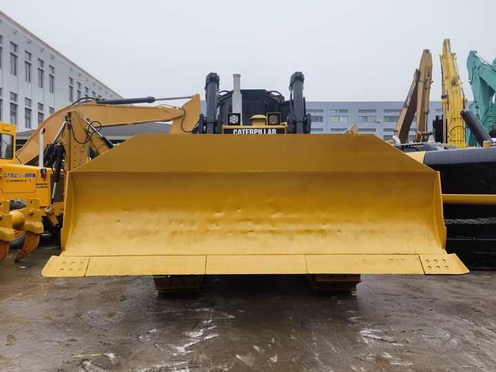 Used CAT bulldozer D7 second hand caterpillar D7G D7R high quality crawler bulldozer FOR SALE - Bulldozer: photos 5 Used CAT bulldozer D7 second hand caterpillar D7G D7R high quality crawler bulldozer FOR SALE - Bulldozer: photos 5