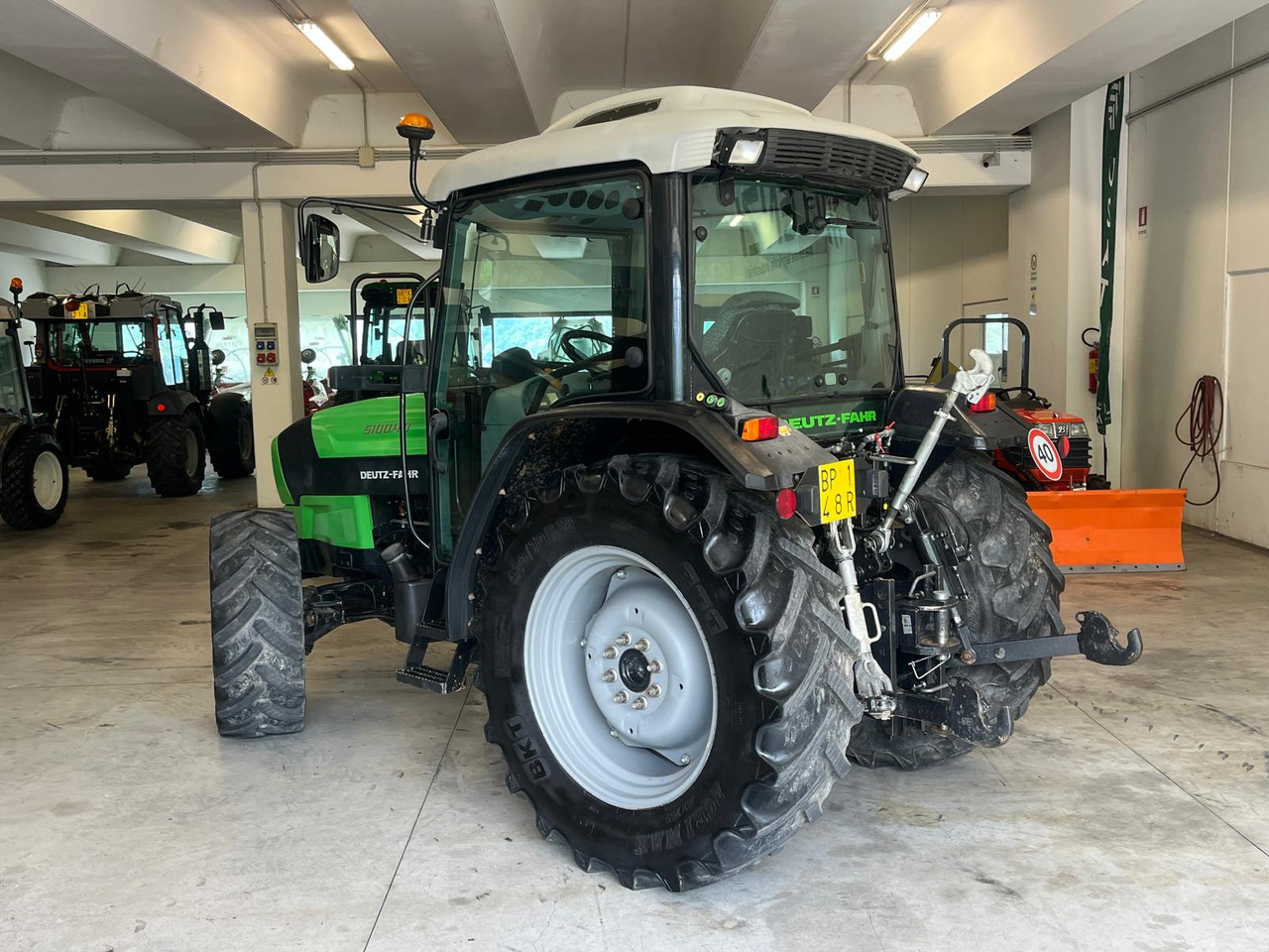 Tracteur agricole DEUTZ-FAHR 5100.4 D: photos 8