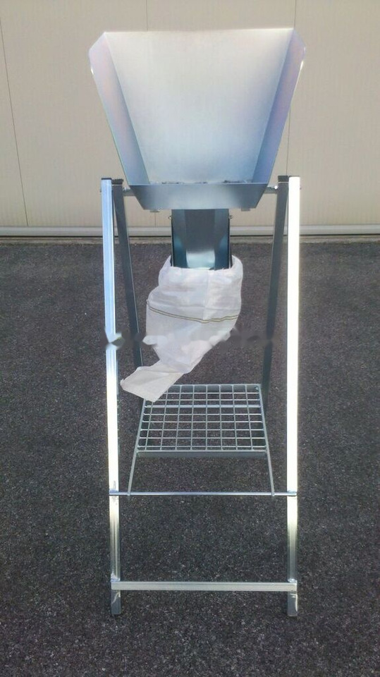 New SAQUICK EASY - Machine d'emballage et de conditionnement: photos 2 New SAQUICK EASY - Machine d'emballage et de conditionnement: photos 2
