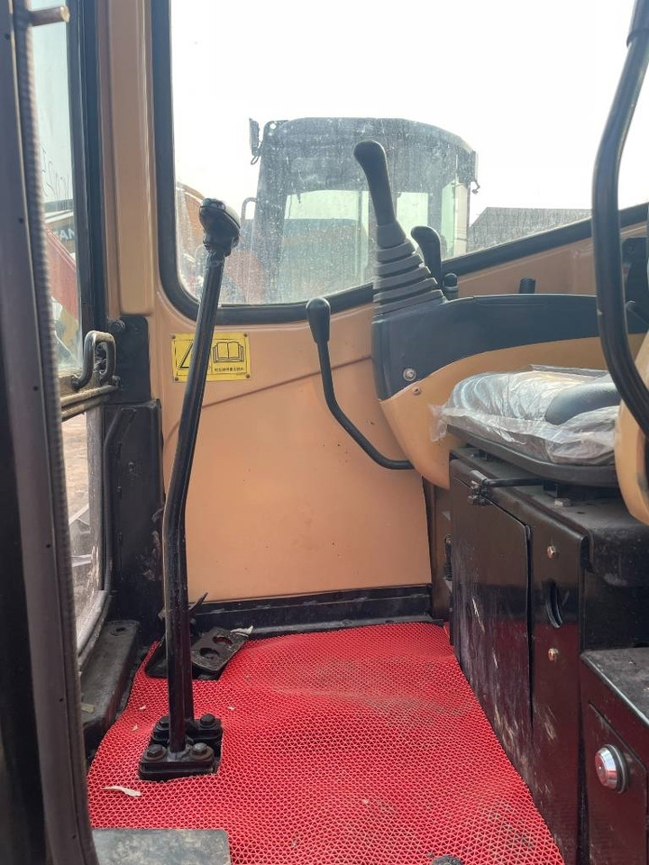 CAT 303 - Mini pelle: photos 5 CAT 303 - Mini pelle: photos 5