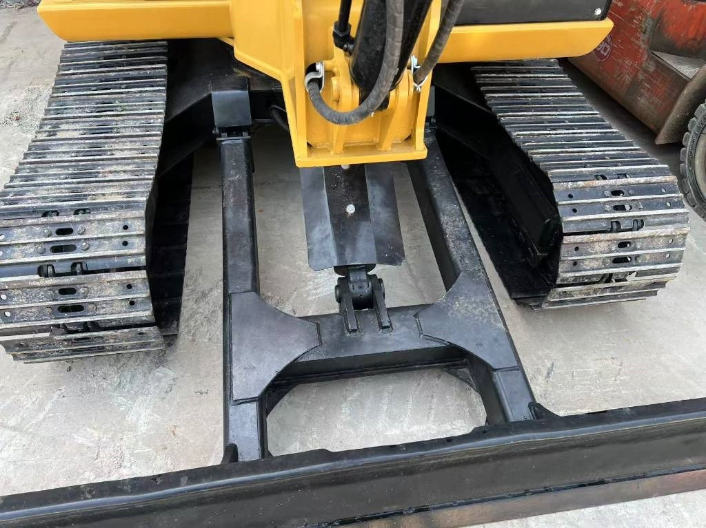 CAT 305.5 - Mini pelle: photos 5 CAT 305.5 - Mini pelle: photos 5