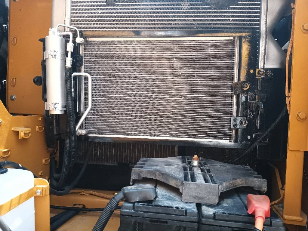 CAT 315 - Pelle sur chenille: photos 5 CAT 315 - Pelle sur chenille: photos 5