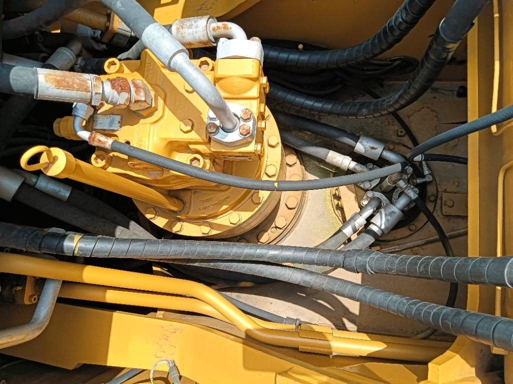 CAT 325 D - Pelle sur chenille: photos 3 CAT 325 D - Pelle sur chenille: photos 3