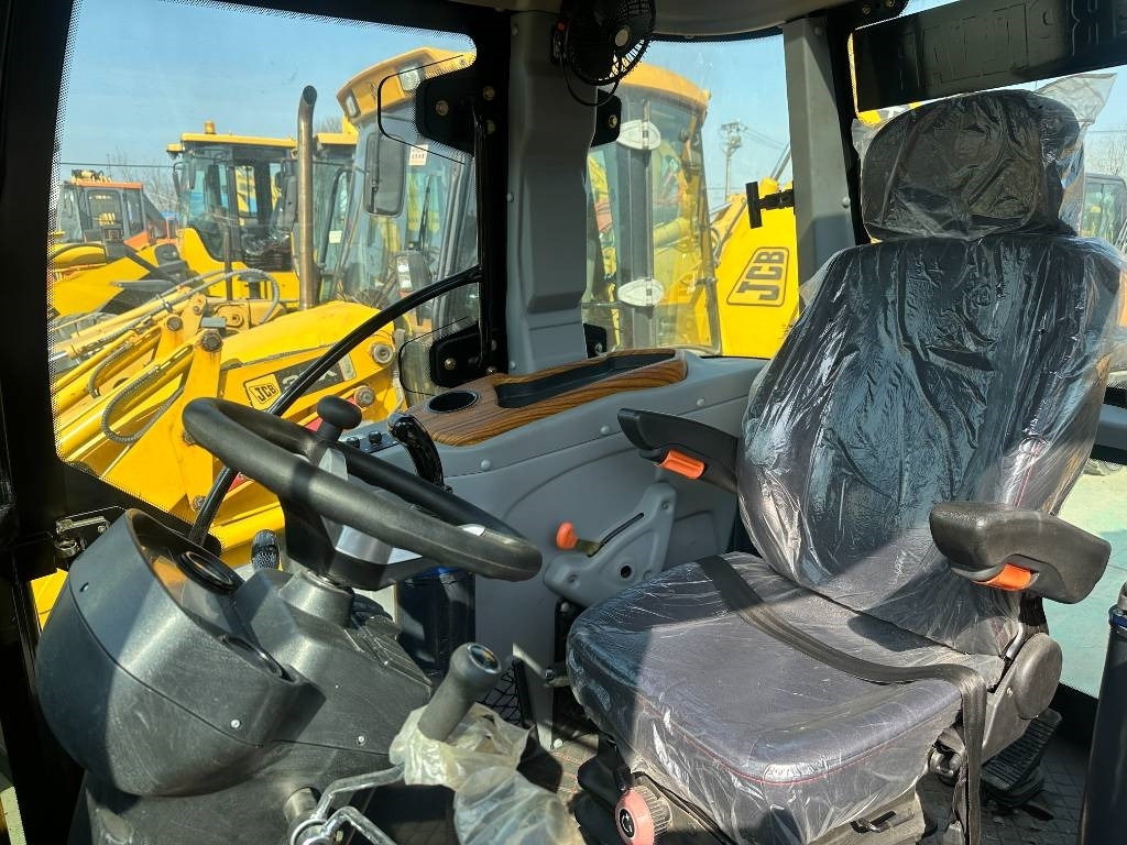 Tractopelle CAT 420 F: photos 23