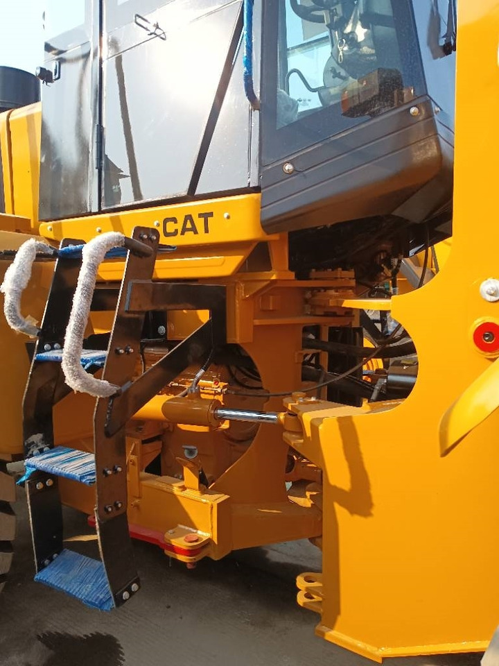CAT 966 H - Chargeuse sur pneus: photos 4 CAT 966 H - Chargeuse sur pneus: photos 4