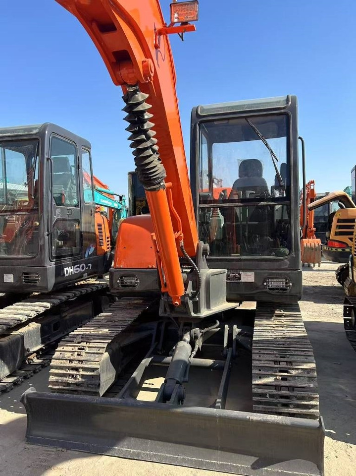 Doosan DH 55 - Mini pelle: photos 2 Doosan DH 55 - Mini pelle: photos 2