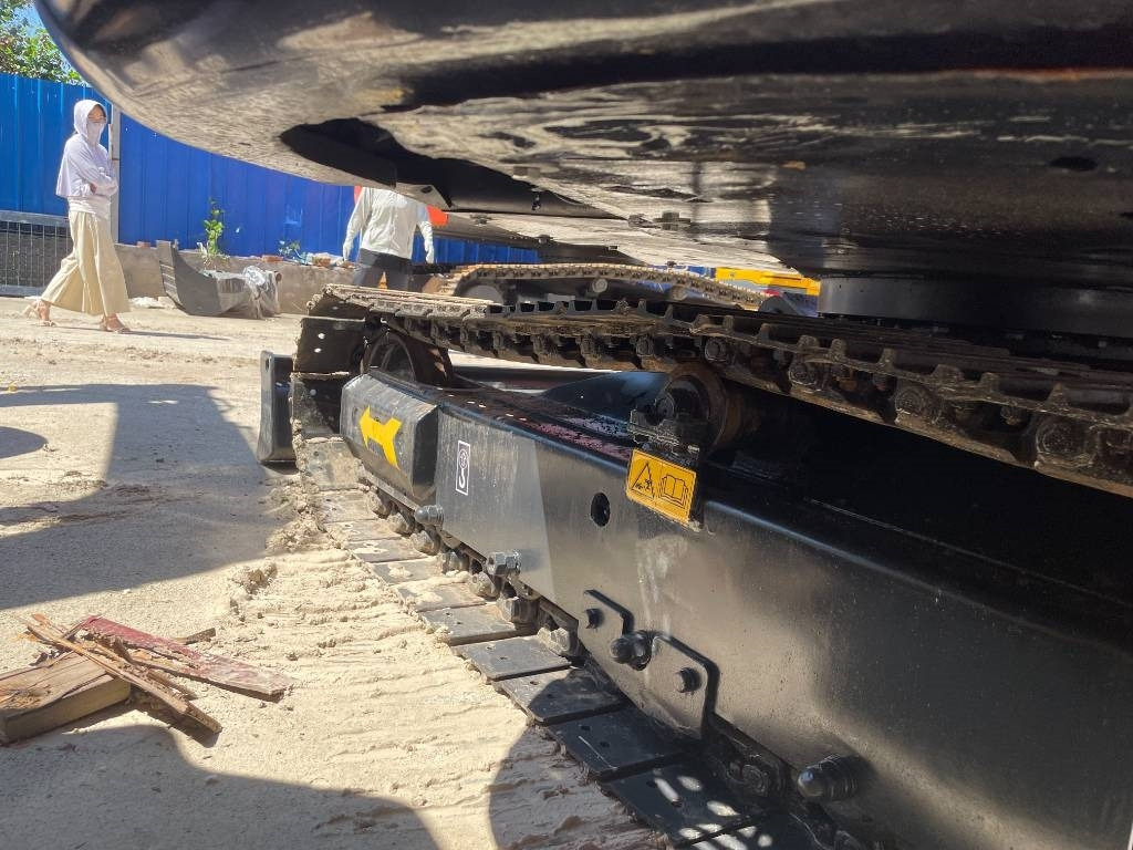 Doosan DX 60 - Pelle sur chenille: photos 4 Doosan DX 60 - Pelle sur chenille: photos 4