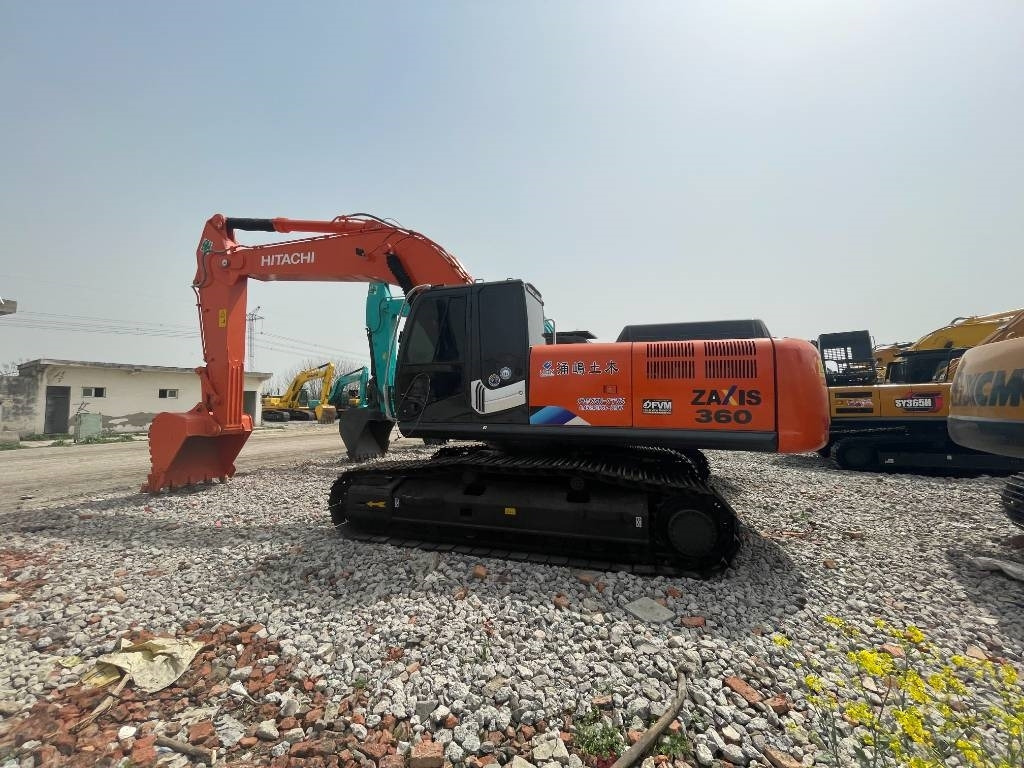 Hitachi ZX 360 - Pelle sur chenille: photos 2 Hitachi ZX 360 - Pelle sur chenille: photos 2