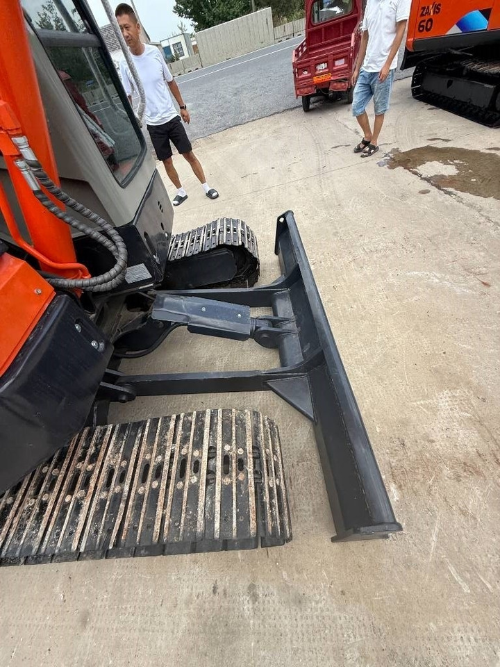 Hitachi Zaxis 55 U  - Pelle sur chenille: photos 3 Hitachi Zaxis 55 U  - Pelle sur chenille: photos 3