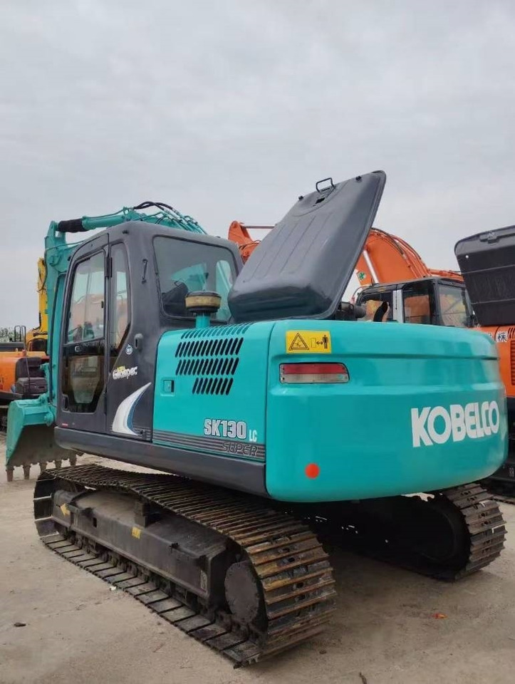 Kobelco 130 - Pelle sur chenille: photos 1 Kobelco 130 - Pelle sur chenille: photos 1