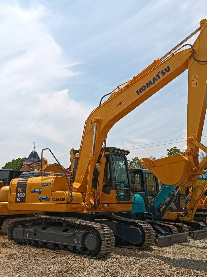 Komatsu PC 160 - Pelle sur chenille: photos 2 Komatsu PC 160 - Pelle sur chenille: photos 2