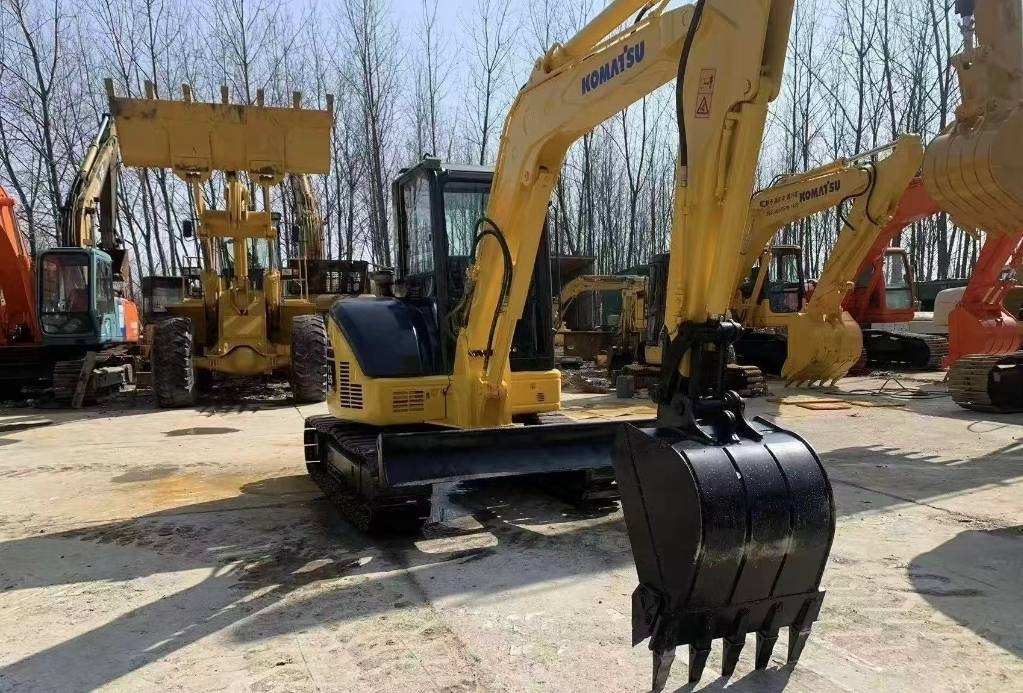 Mini pelle Komatsu PC 55: photos 6