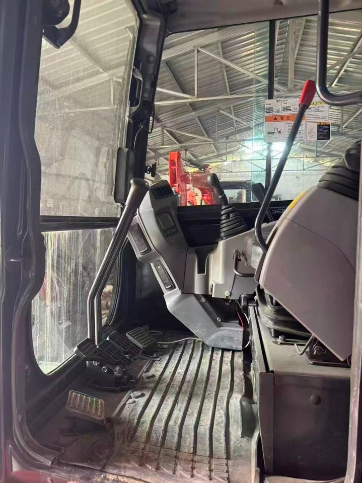 Kubota KX 165 - Pelle sur chenille: photos 3 Kubota KX 165 - Pelle sur chenille: photos 3