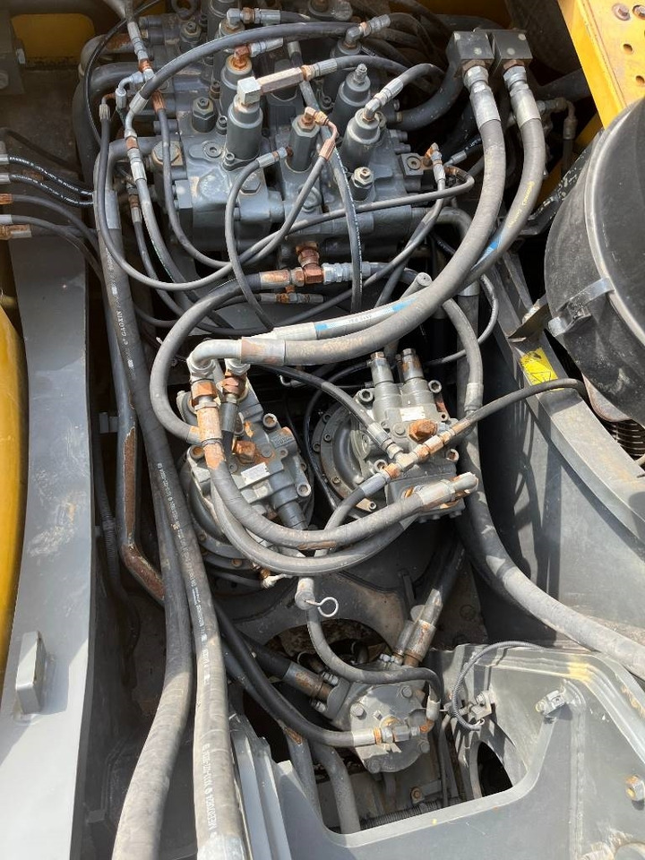 Pelle sur chenille Volvo EC 460: photos 8
