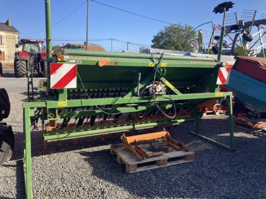 Amazone AD 303 SPECIAL - Semoir: photos 2 Amazone AD 303 SPECIAL - Semoir: photos 2