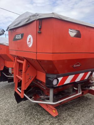 Kuhn AXIS 50.2 H-EMC-W - Distributeur d'engrais: photos 3 Kuhn AXIS 50.2 H-EMC-W - Distributeur d'engrais: photos 3