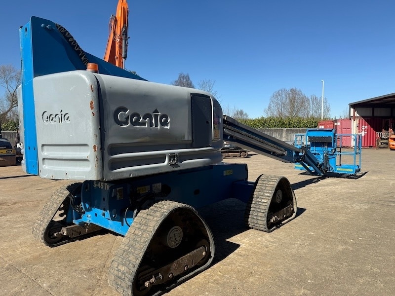 Genie S 45 Trax - Nacelle télescopique: photos 3 Genie S 45 Trax - Nacelle télescopique: photos 3