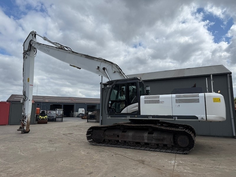 Hitachi ZX 350 LC-5 B - Pelle: photos 1 Hitachi ZX 350 LC-5 B - Pelle: photos 1