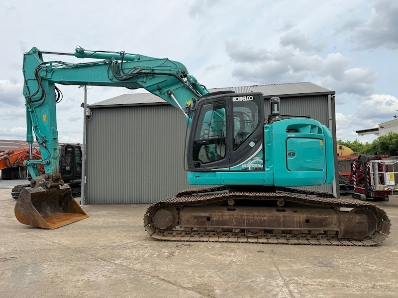 Kobelco SK270SRLC-7 - Pelle sur chenille: photos 1 Kobelco SK270SRLC-7 - Pelle sur chenille: photos 1
